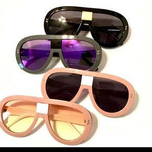 Oversized Sunglasses🕶
